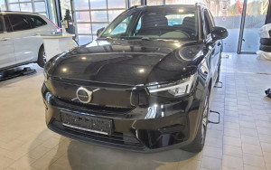 Volvo XC40 Core 170kW