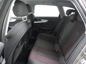 Audi A4 Business 35 TFSI 110kW
