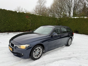 BMW 3 Series Business 318d 100kW