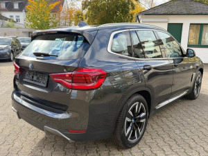 BMW iX3 Inspiring 74 kWh 210kW