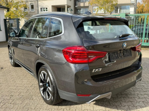 BMW iX3 Inspiring 74 kWh 210kW