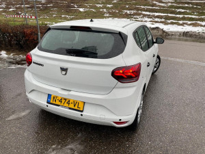Dacia Sandero Essential 1.0 74kW