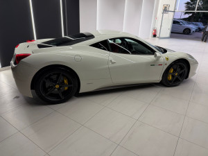 Ferrari 458 Italia 4.5 419kW