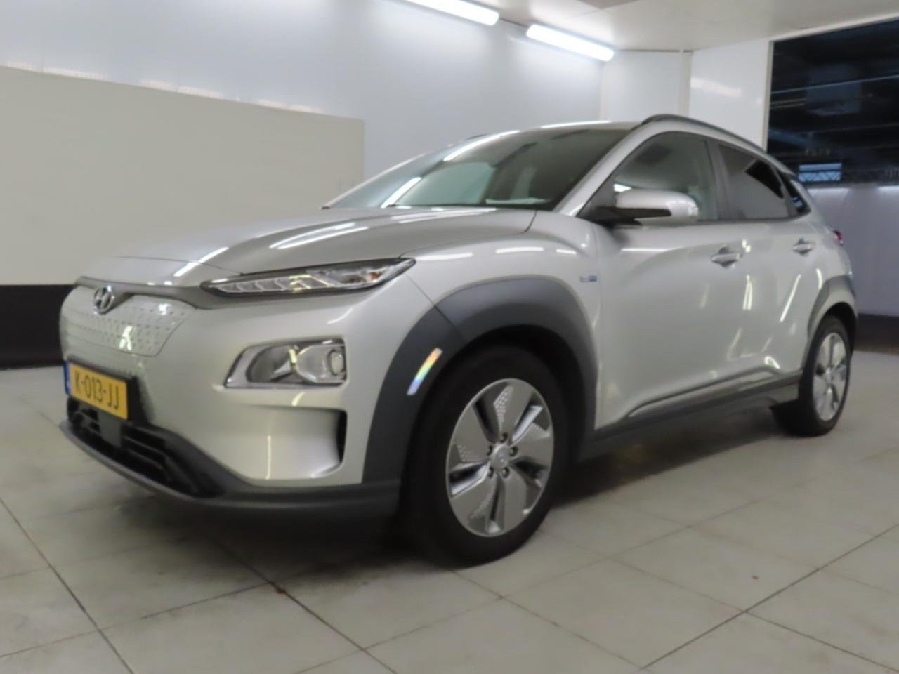 Hyundai Kona 64 kWh 150kW