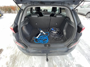 Hyundai Kona 64 kWh 150kW