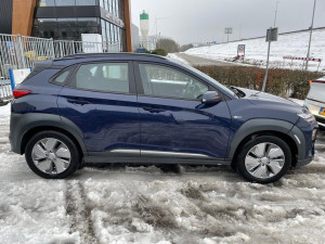 Hyundai Kona 64 kWh 150kW