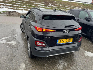 Hyundai Kona 64 kWh 150kW