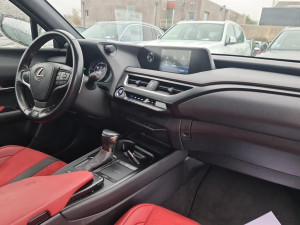 Lexus UX F-Sport 250h 136kW