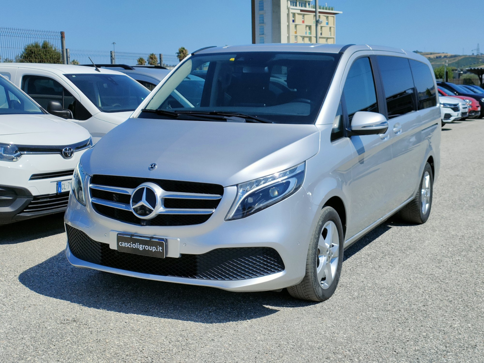 Mercedes-Benz V Executive 220 120kW