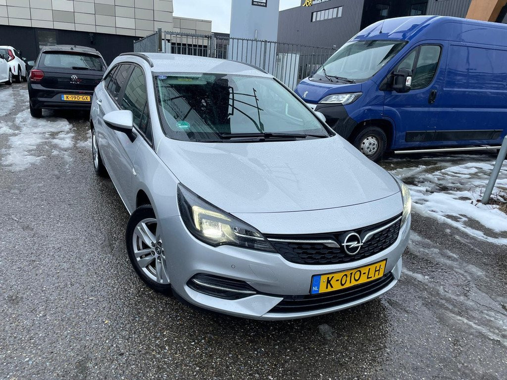 Opel Astra Business 1.2 81kW