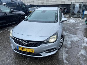 Opel Astra Business 1.2 81kW