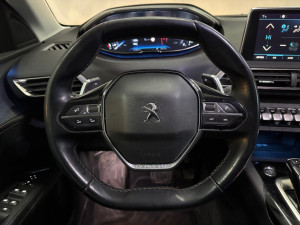 Peugeot 3008 Premium 1.2i 96kW