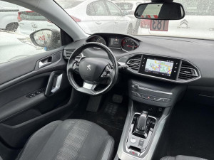 Peugeot 308 Allure Business 1.2i 96kW