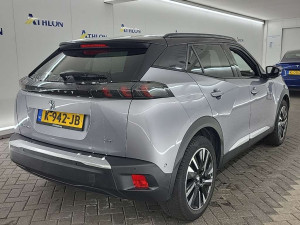 Peugeot e-2008 GT 50 kWh 101kW