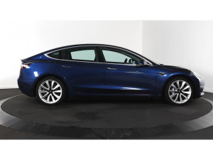 Tesla Model 3 75 kWh 258kW