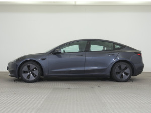 Tesla Model 3 75 kWh 158kW