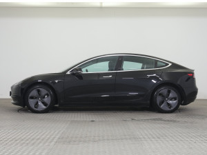 Tesla Model 3 60 kWh 239kW