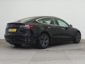 Tesla Model 3 60 kWh 239kW