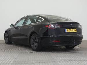 Tesla Model 3 60 kWh 239kW