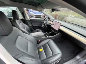 Tesla Model 3 60 kWh 175kW