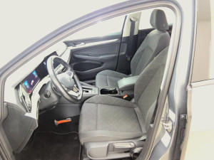 Volkswagen Golf Life 1.0 eTSI 81kW