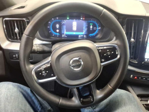 Volvo XC60 R-Design T6 186kW