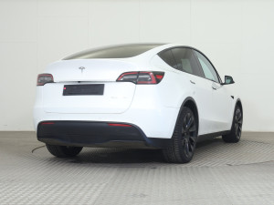Tesla Model Y 0kW