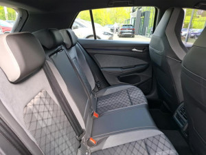 Volkswagen Golf R-Line 1.5 eTSI 96kW