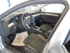 Volkswagen Passat Elegance 1.5 TSI 110kW